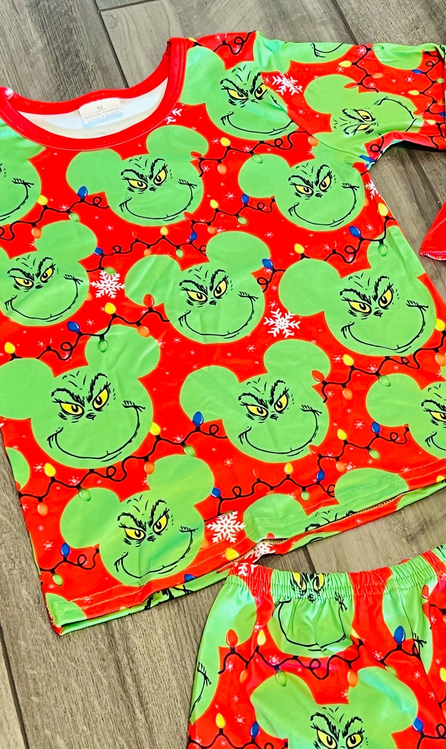 Girls Grinch Mickey Silhouette Christmas Pajama Set